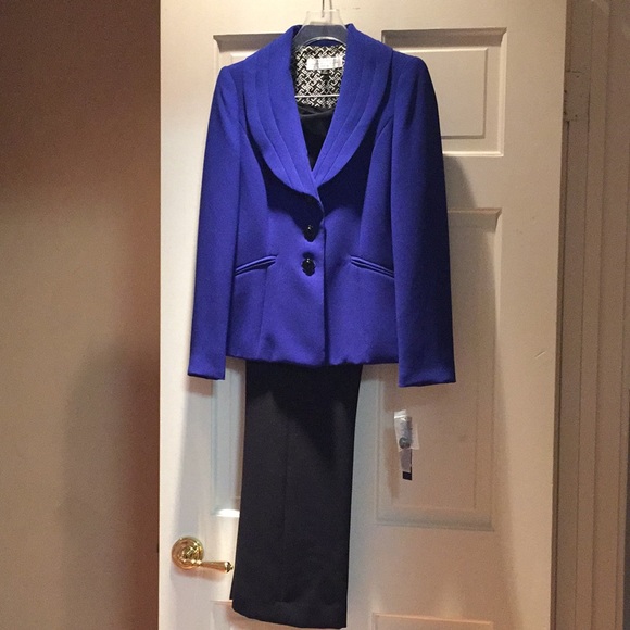 women's petite dress pant suits